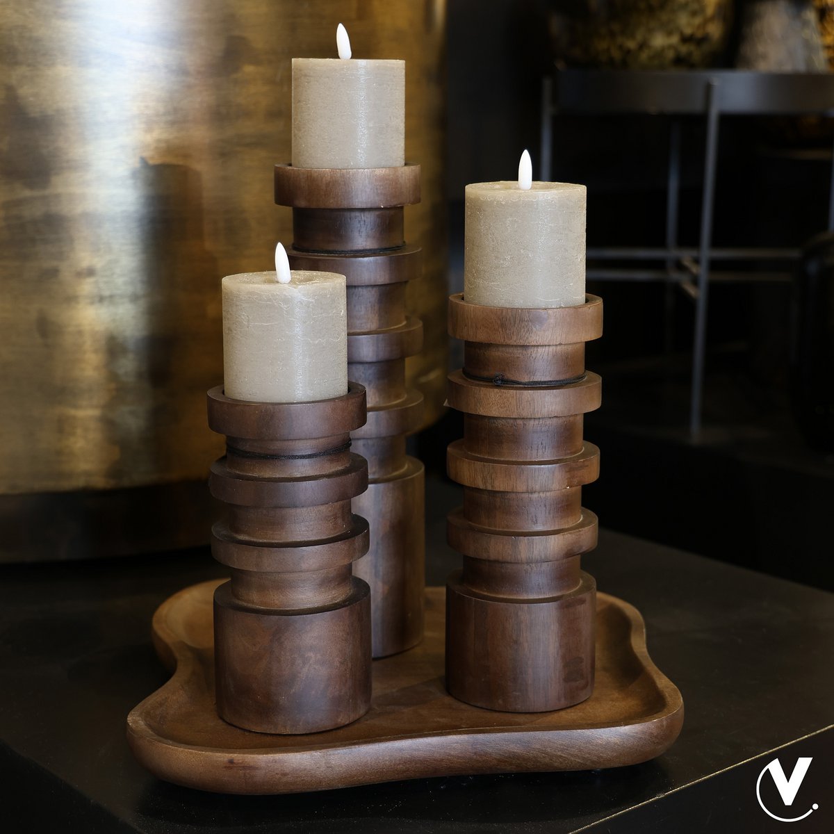 Dienblad - Breckenridge walnut Vase The World