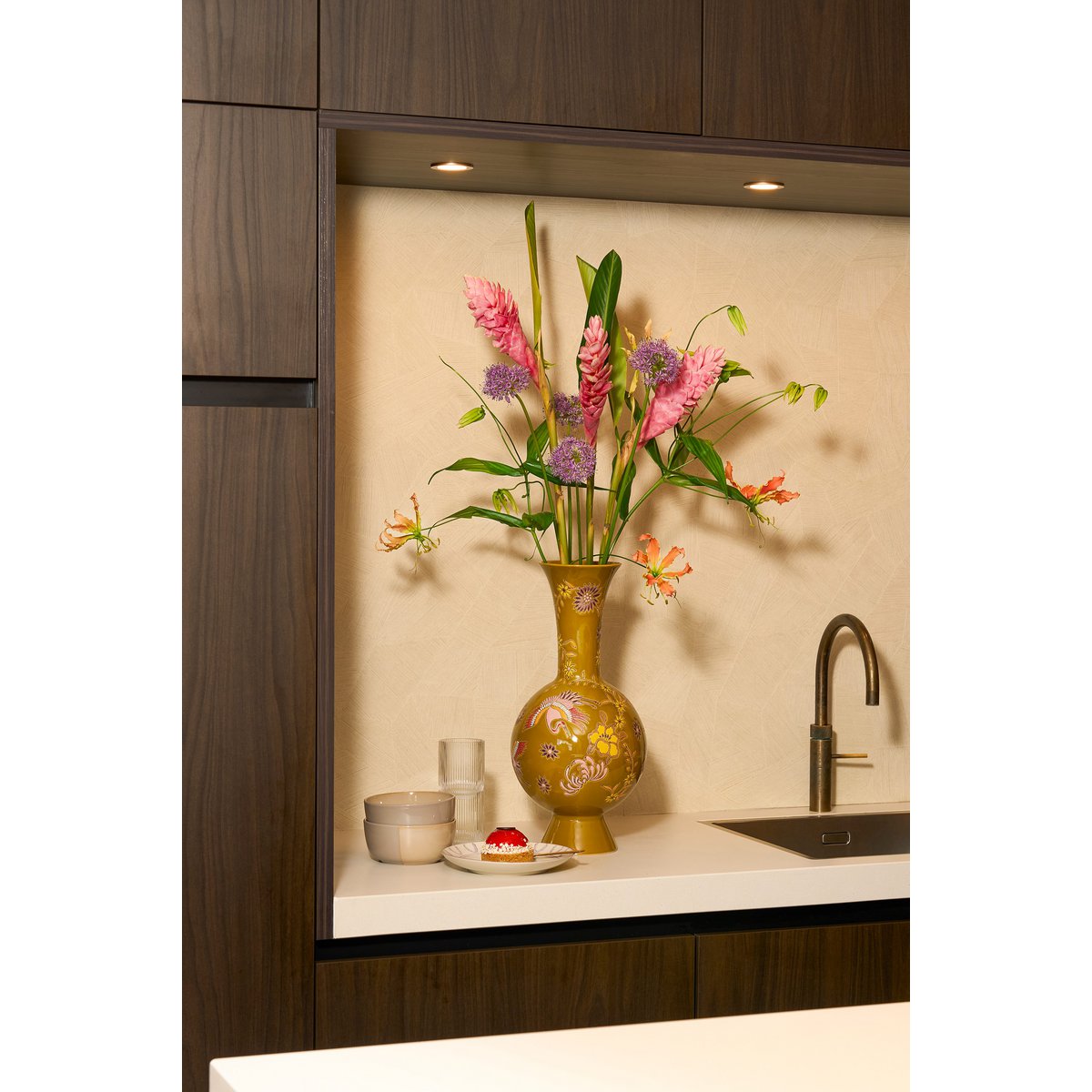 Eloise Vaas - H47 x Ø22 cm - Keramiek - Oker Mica Decorations