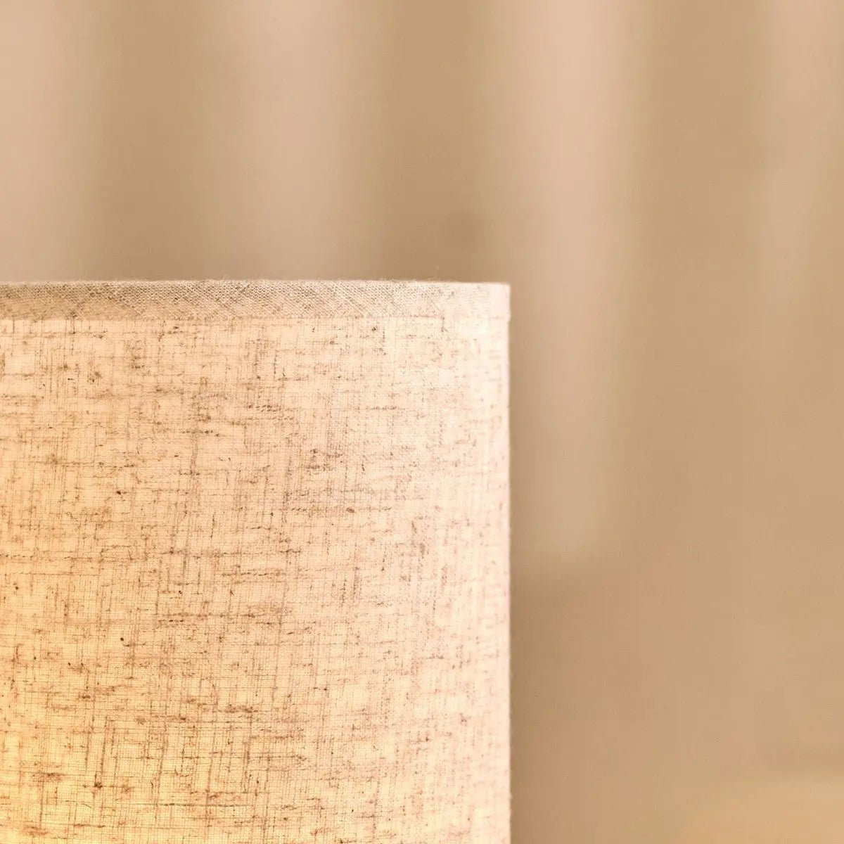 Ben donkerbruine houten tafellamp-oplaadbaar, dimbaar, USB-C aangedreven Tavellio - Amsterdam