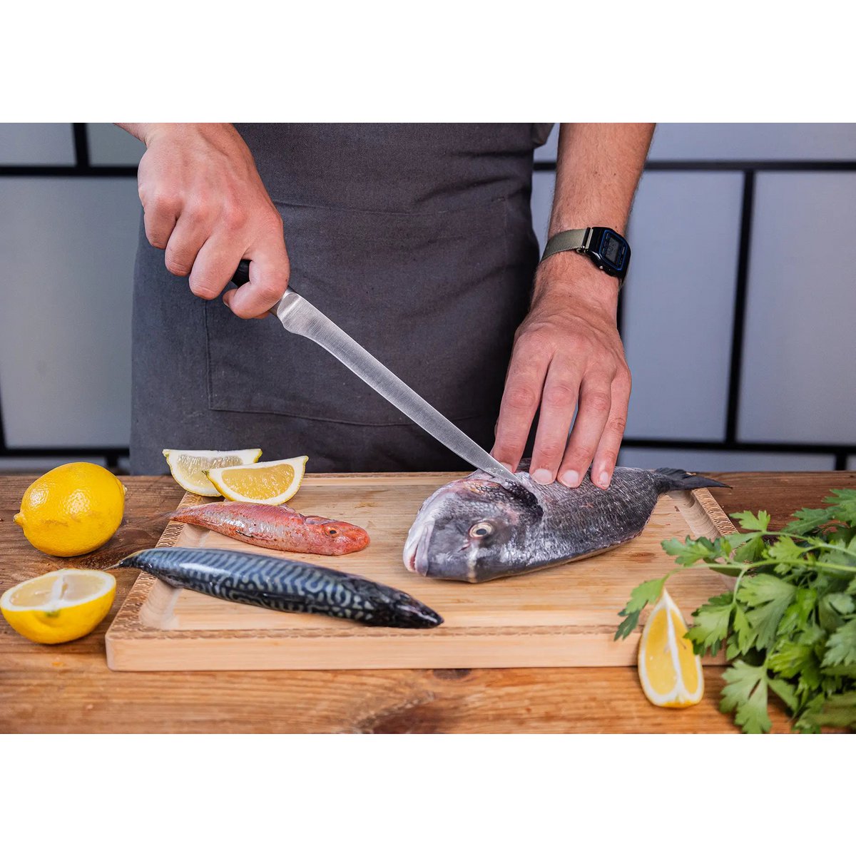 Mes - Flexibel fileermes met bamboe Saya en bamboe box - 200 mm lemmet KOTAI kitchen