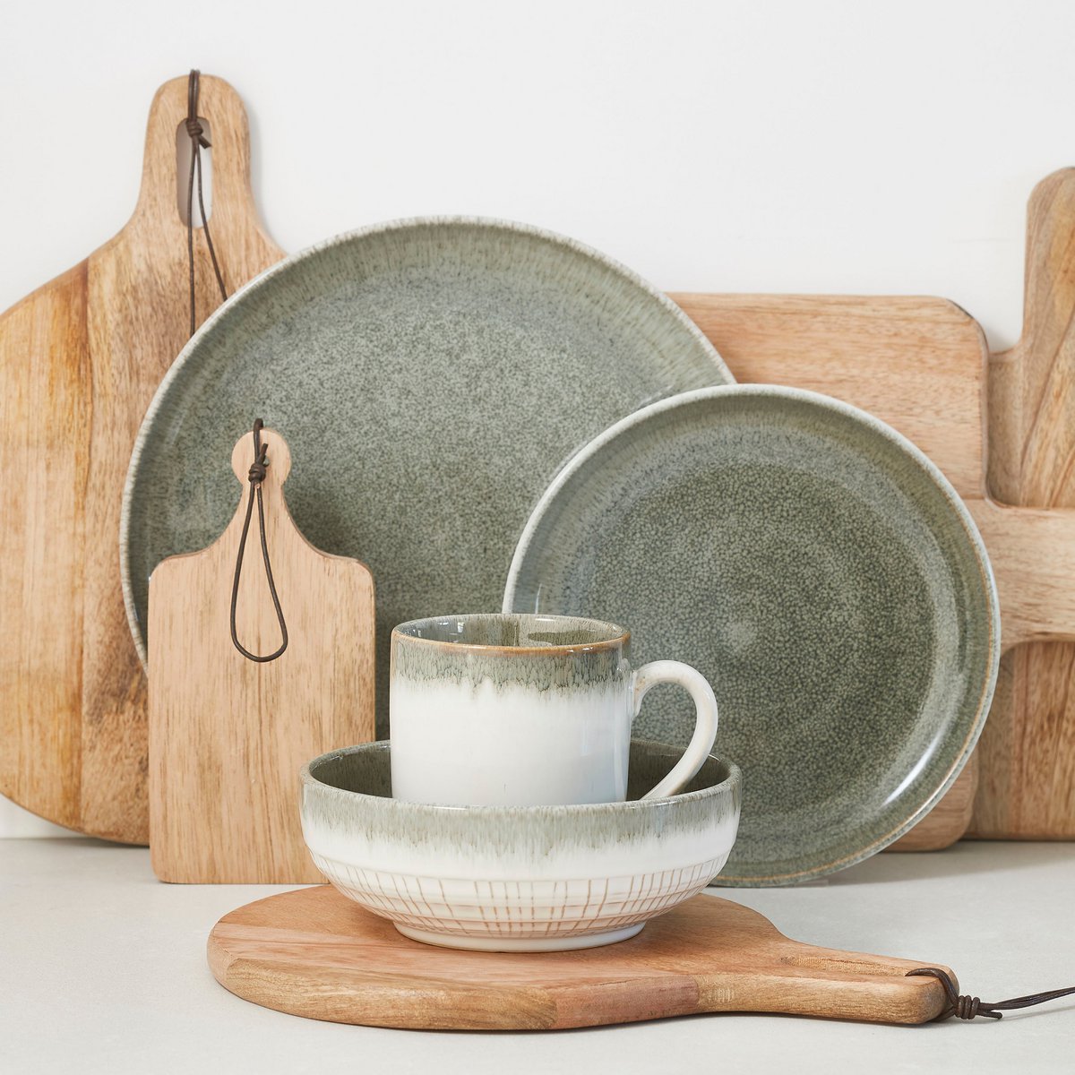 Duko Serveerplank - L35 x B25 cm - 100% FSC Mangohout - Bruin Mica Decorations
