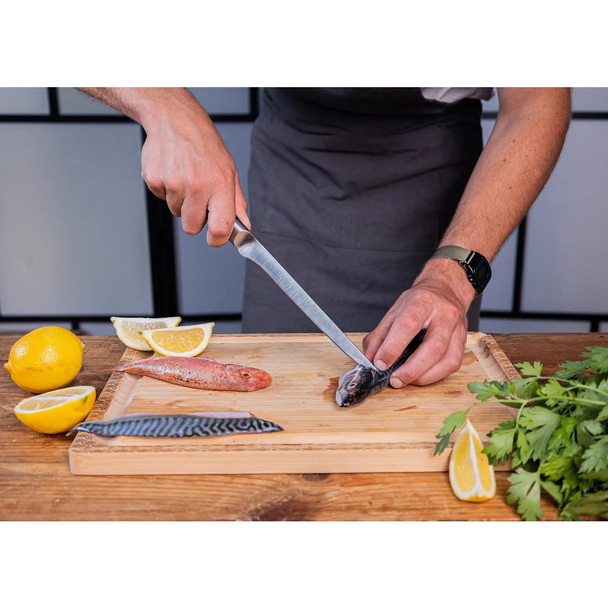 Mes - Flexibel fileermes met bamboe Saya en bamboe box - 200 mm lemmet KOTAI kitchen