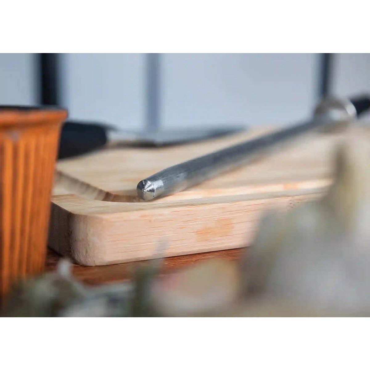 Messen- en Keukenaccessoireset - The BBQ Set Deluxe: Gyuto (koksmes) + vleesvork + aanzetstaal + bamboe snijplank KOTAI kitchen