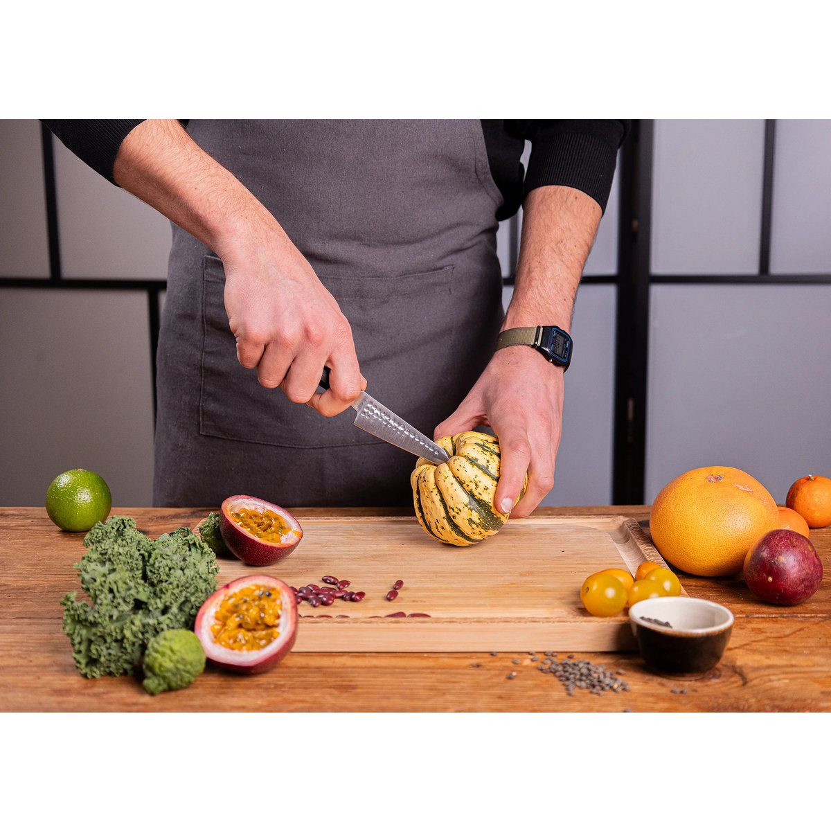 Messen- en keukenaccessoireset - Bunka Complete Set Deluxe (C): 4 messen (Bunka officemes + Bunka Petty + Bunka Santoku + Kiritsuke) + 2 accessoires (100% katoenen oprolmessenzak + aanzetstaal) KOTAI kitchen